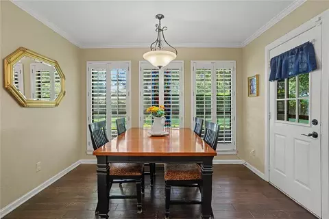 Dining - 308 Val Verde St, Altus, OK 73521 photo 2 of 2