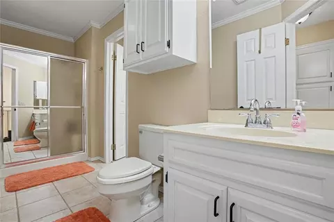 Bath - 308 Val Verde St, Altus, OK 73521 photo 6 of 8