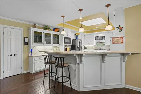 Kitchen - 308 Val Verde St, Altus, OK 73521 photo 3 of 9