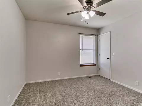 Bedroom - 2007 Ensey Ter, Mustang, OK 73064 photo 1 of 7