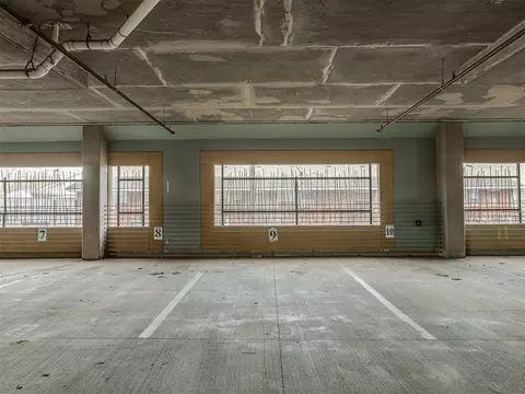Exterior - 401 E Boyd St #307, Norman, OK 73069 photo 7 of 9