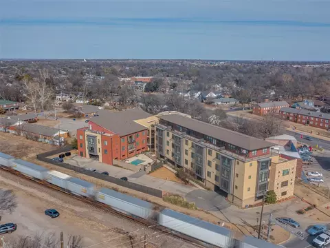 View/Area - 401 E Boyd St #307, Norman, OK 73069 photo 3 of 3
