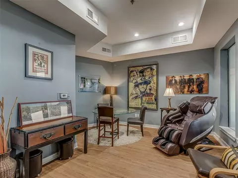 Living - 401 E Boyd St #307, Norman, OK 73069 photo 3 of 3