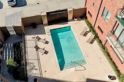 Exterior - 401 E Boyd St #307, Norman, OK 73069 photo 5 of 9