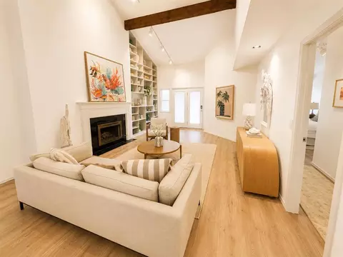 11302 N Benttree Cir, Oklahoma City, OK 73120