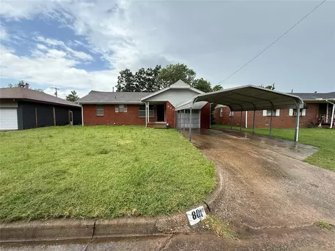 801 Lotus Ave, Midwest City, OK 73130