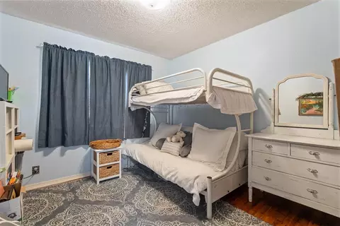 Bedroom - 9482 Daves Dr, Davis, OK 73030 photo 1 of 3
