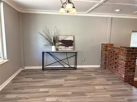 Living - 708 E Lea Ter, Mustang, OK 73064 photo 2 of 4