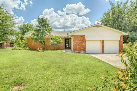 Exterior - 708 E Lea Ter, Mustang, OK 73064 photo 2 of 7