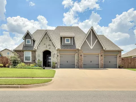 11412 NW 104th St, Yukon, OK 73099
