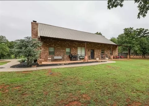 27059 Whispering Oaks Dr, Blanchard, OK 73010