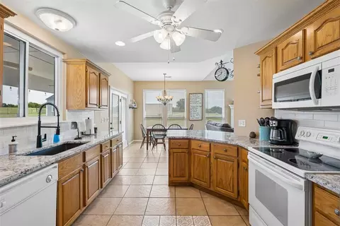 6451 E Post Oak Rd, Noble, OK 73068 photo 13