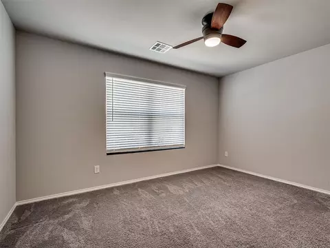 Bedroom - 5320 Nicole Dr, Tuttle, OK 73089 photo 7 of 8