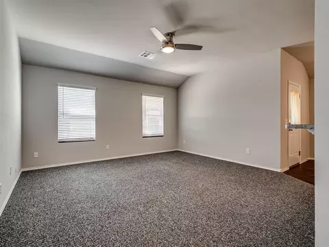 Living - 5320 Nicole Dr, Tuttle, OK 73089 photo 1 of 3