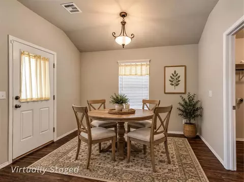 Entry Way - 5320 Nicole Dr, Tuttle, OK 73089 photo 2 of 2
