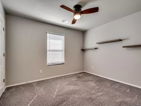 Bedroom - 5320 Nicole Dr, Tuttle, OK 73089 photo 5 of 8