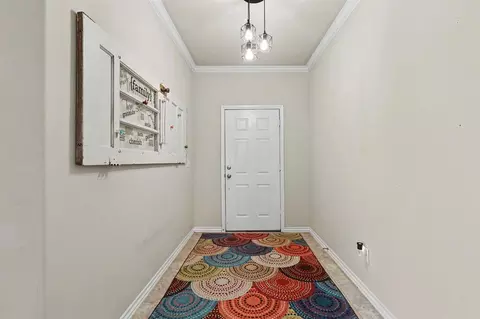 Entry Way - 9505 Timberwind Ln, Yukon, OK 73099 photo 1 of 1