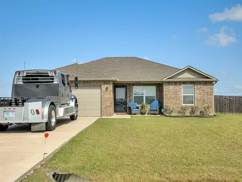 10494 Cadens Trl, Shawnee, OK 74804