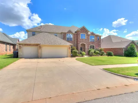 9124 SW 26th St, Oklahoma City, OK 73128