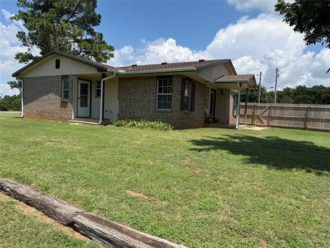 751 S Arena Rd, Mcloud, OK 74851 photo 5