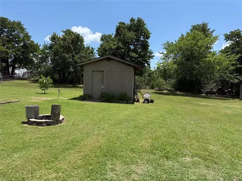 751 S Arena Rd, Mcloud, OK 74851 photo 2