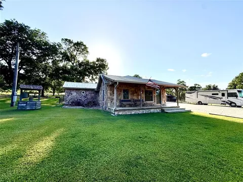 13211 N 365 Rd, Wewoka, OK 74884