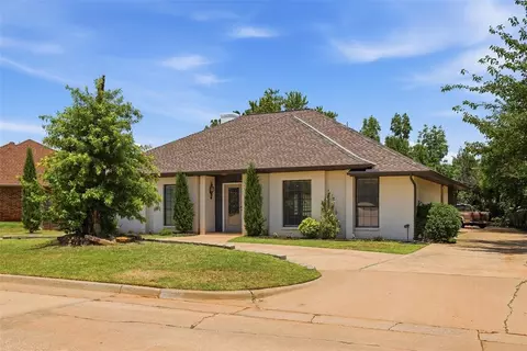 3805 Spyglass Rd, Oklahoma City, OK 73120