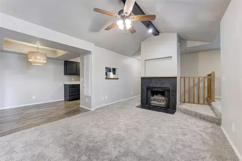 14325 N Pennsylvania #37C, Oklahoma City, OK 73134