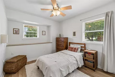 Bedroom - 723 E 27th Pl, Edmond, OK 73013 photo 5 of 5