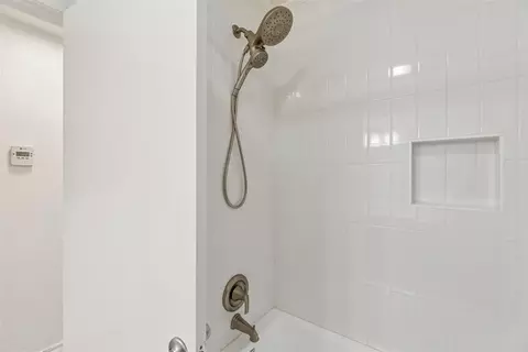 Bath - 723 E 27th Pl, Edmond, OK 73013 photo 6 of 6