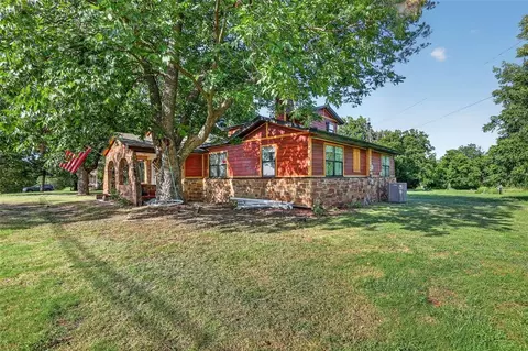 2122 N Dobbs, Harrah, OK 73045