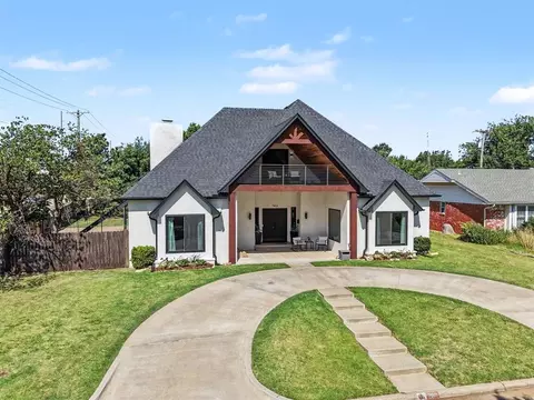 7901 W Lakeshore Dr, Oklahoma City, OK 73132