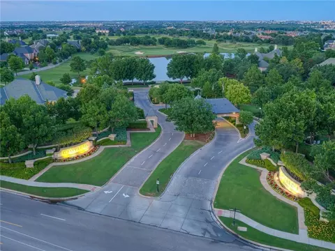 5736 Promenade Sq, Oklahoma City, OK 73142