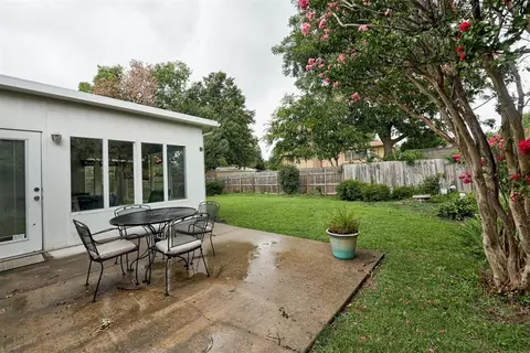 Exterior - 1208 Melisa Dr, Norman, OK 73071 photo 5 of 6