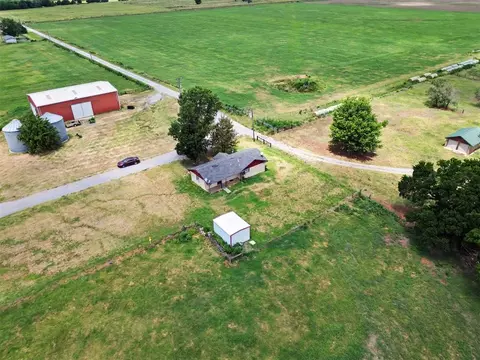 1719 E Orme Ln, Anadarko, OK 73005 photo 27