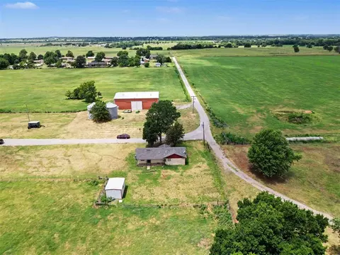 1719 E Orme Ln, Anadarko, OK 73005 photo 26