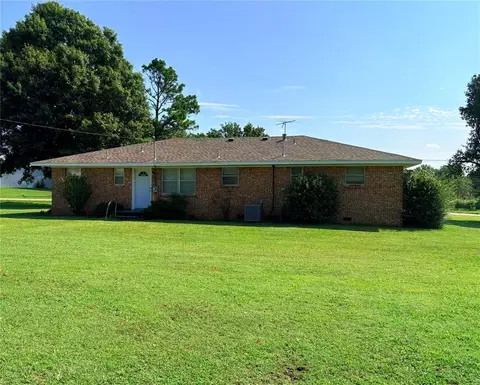 Other - 2103 8th St, Prague, OK 74864 photo 6 of 7