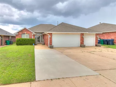 9201 Button Ave, Moore, OK 73160