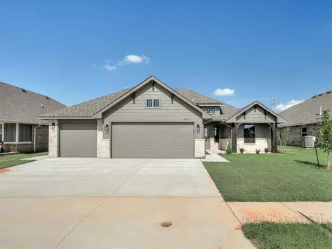 4901 Misty Wood Ln, Mustang, OK 73064