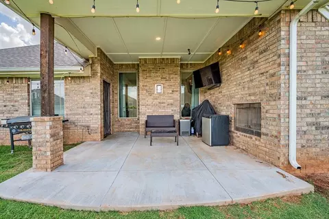 628 Red River Dr, Yukon, OK 73099 photo 36