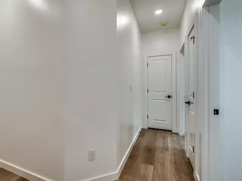 Entry Way - 1978 Cattle Dr, Guthrie, OK 73044 photo 5 of 5
