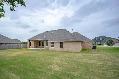 Exterior - 4108 Sambar St, Tuttle, OK 73089 photo 6 of 6