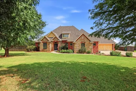 12917 SW 53rd St, Mustang, OK 73064
