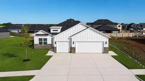 18021 Anthem Blvd, Edmond, OK 73012