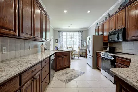 Kitchen - 2113 Pine View Ter, Edmond, OK 73003 photo 2 of 2