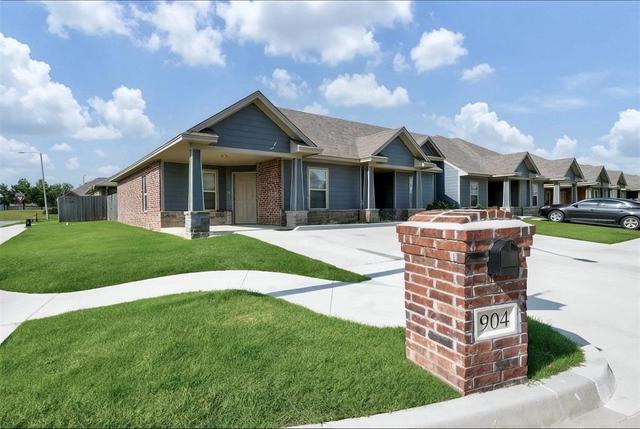 904 SW 91st St, Oklahoma City, OK 73139