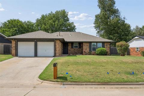 11707 Sagamore Dr, Yukon, OK 73099