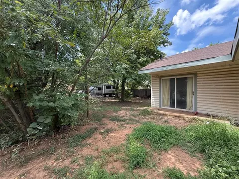 101 NW 7th St, Tuttle, OK 73089 photo 24