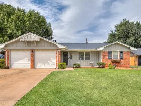 2717 Plymouth Ln, The Village, OK 73120