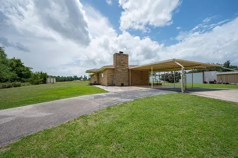 202 E Park St, Mcloud, OK 74851 photo 2